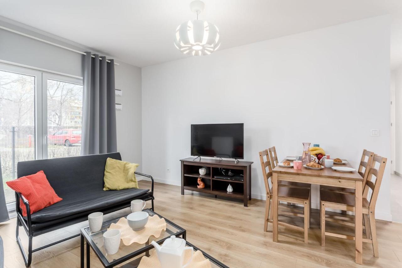 Chill Apartments Marywilska ワルシャワ エクステリア 写真