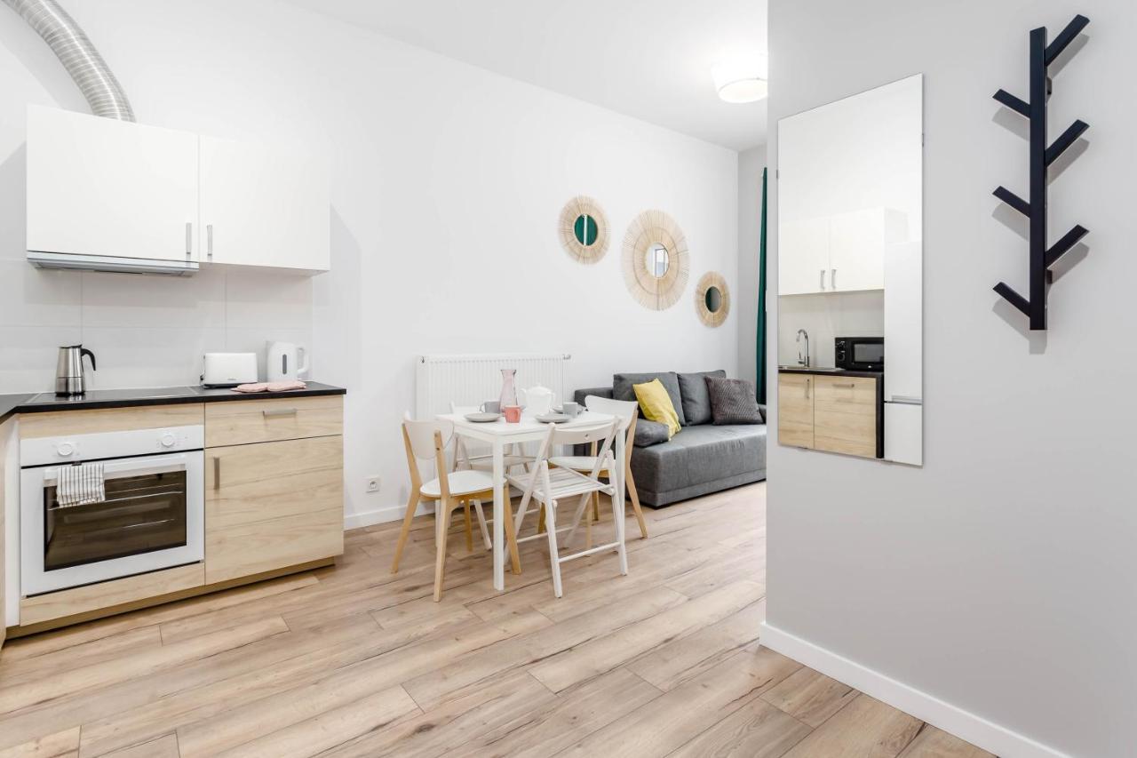 Chill Apartments Marywilska ワルシャワ エクステリア 写真