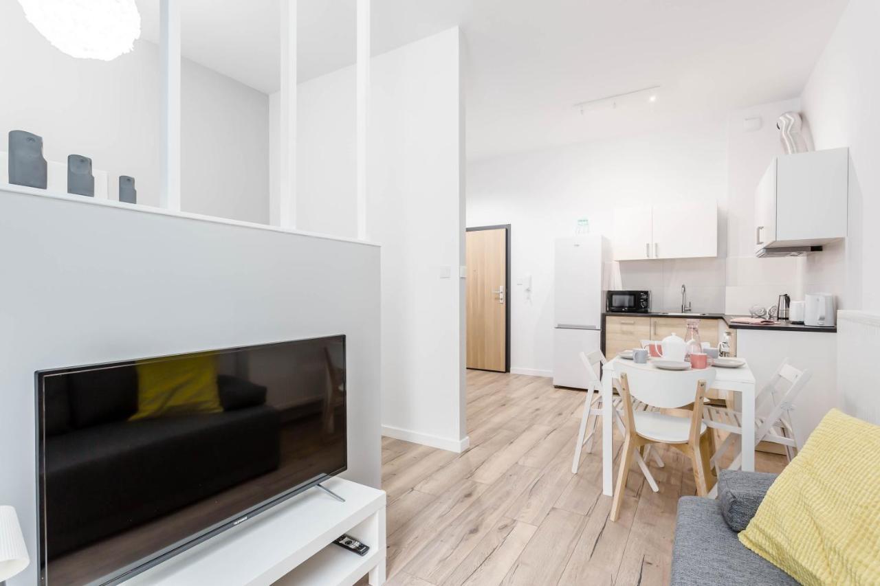 Chill Apartments Marywilska ワルシャワ エクステリア 写真